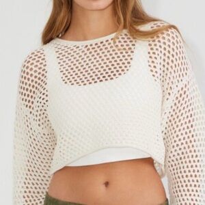 ❌SOLD❌ NWOT Garage Cropped Top Size Medium